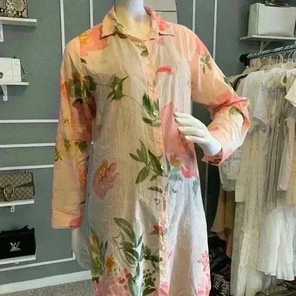 Plum Pretty Sugar - Picture 2 of 11